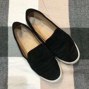 Vince Camuto Slip on Flats Size 7.5